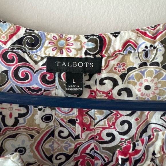 Talbots Shirt Womens L Medallion Border Split-Neck Shell Sleeveless Blouse - Picture 3 of 4